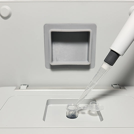 Light Gray Accuris Smart-Q Quantitative Fluorometer Series
